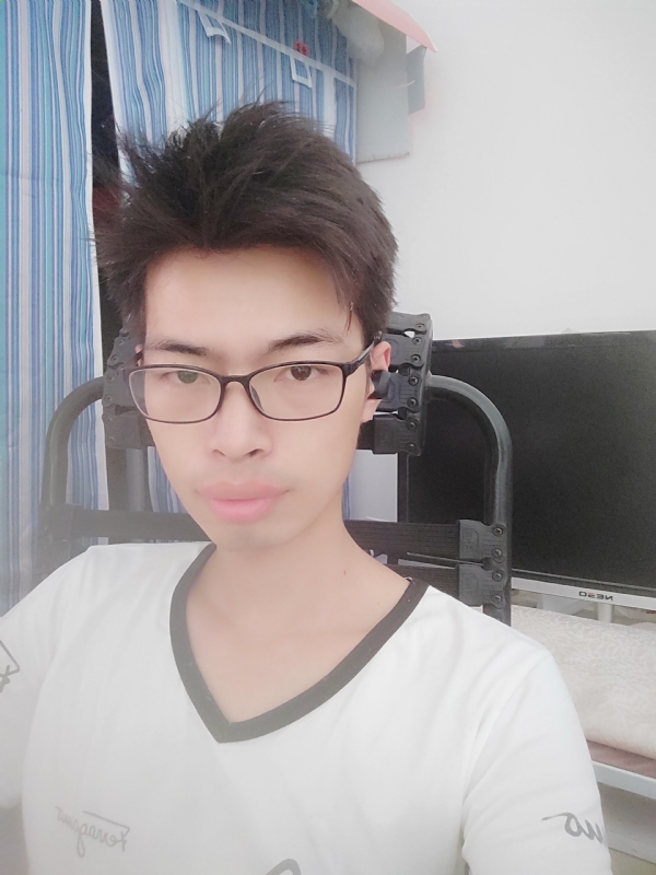 木头人的第一张照片--襄阳认干亲服务网